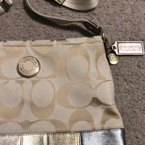 Coach crossbody - Picture 2 of 8